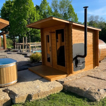 8'x7' Sloped Cabin Sauna with 3' deck and overhang